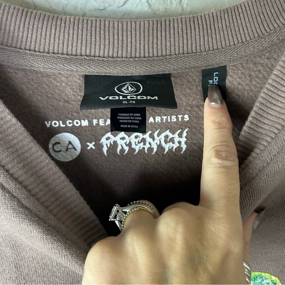 *RARE* VOLCOM Chrissie Abbott x French Sweatshirt Size XL Men’s UNISEX - Picture 5 of 15